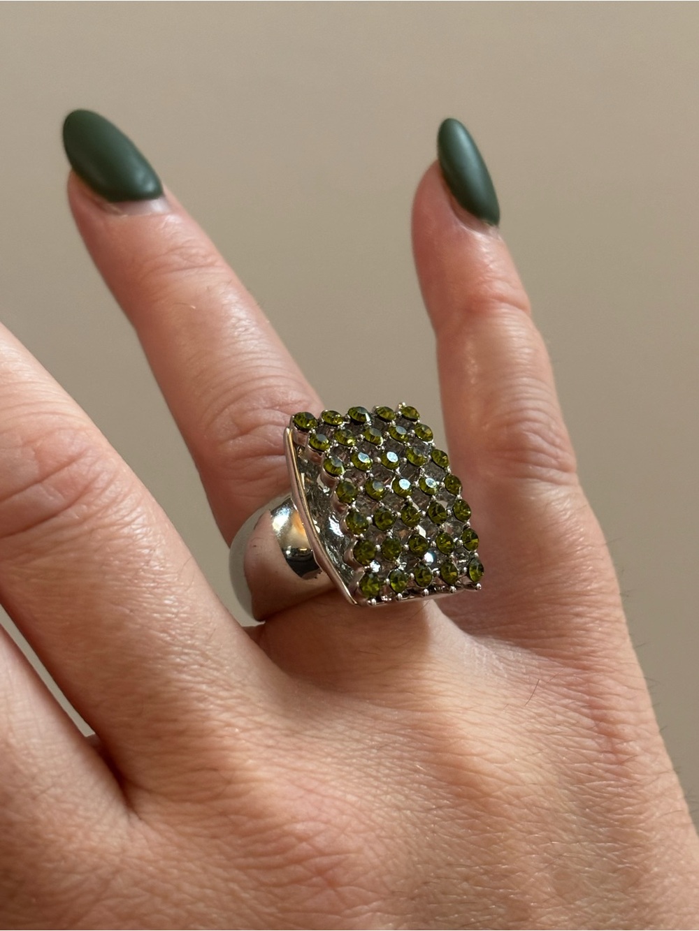 Vintage Silver Tone Art Deco Statement Ring with Green Peridot Gems